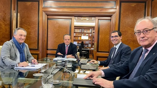 Mario Amilvia preside una reunión del Consejo de Cuentas de Castilla y LeónConsejo de Cuentas CyL La razón Mario Amilvia preside una reunión del Consejo de Cuentas de Castilla y LeónConsejo de Cuentas CyL La razón